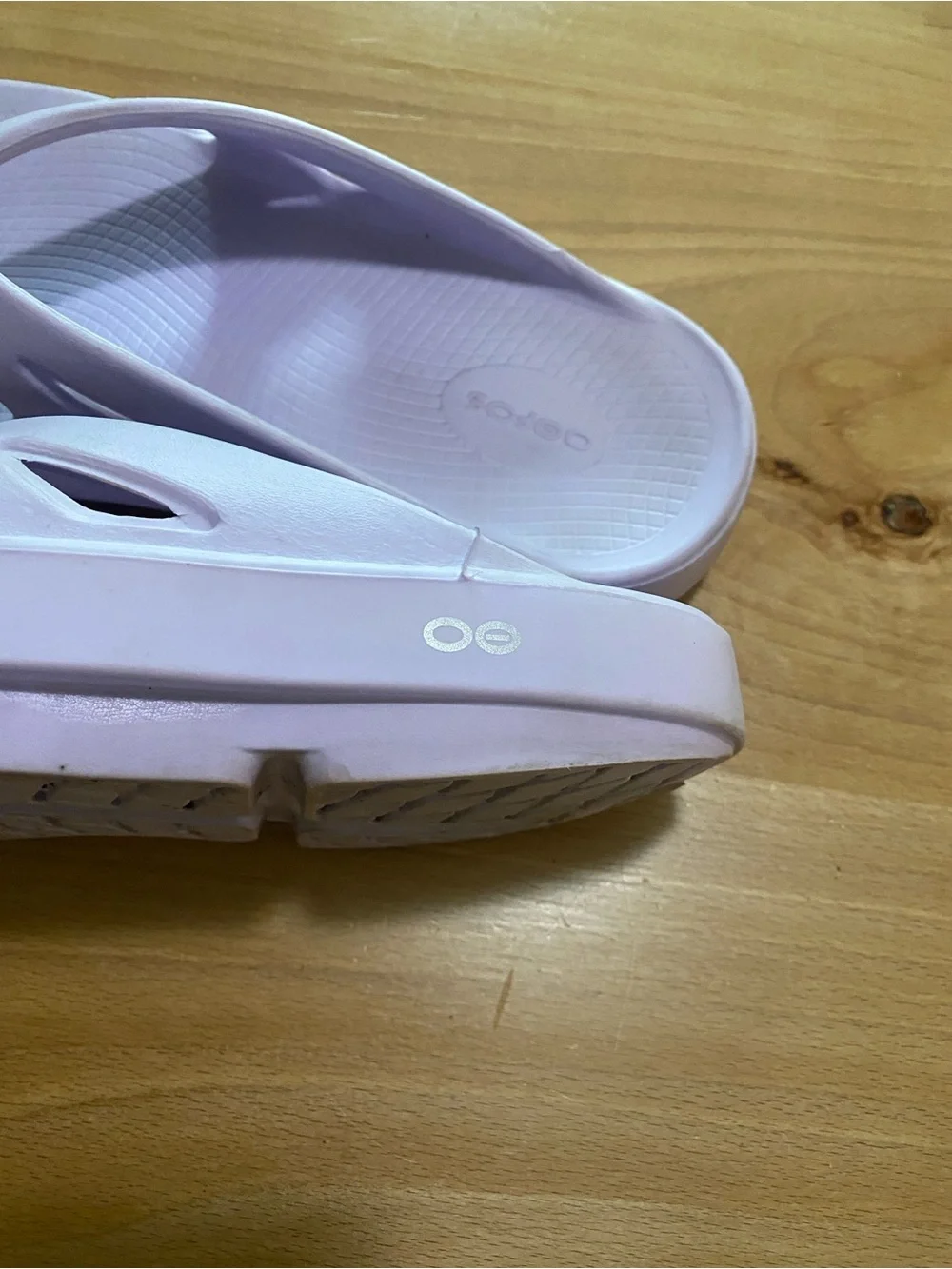 OOFOS light purple